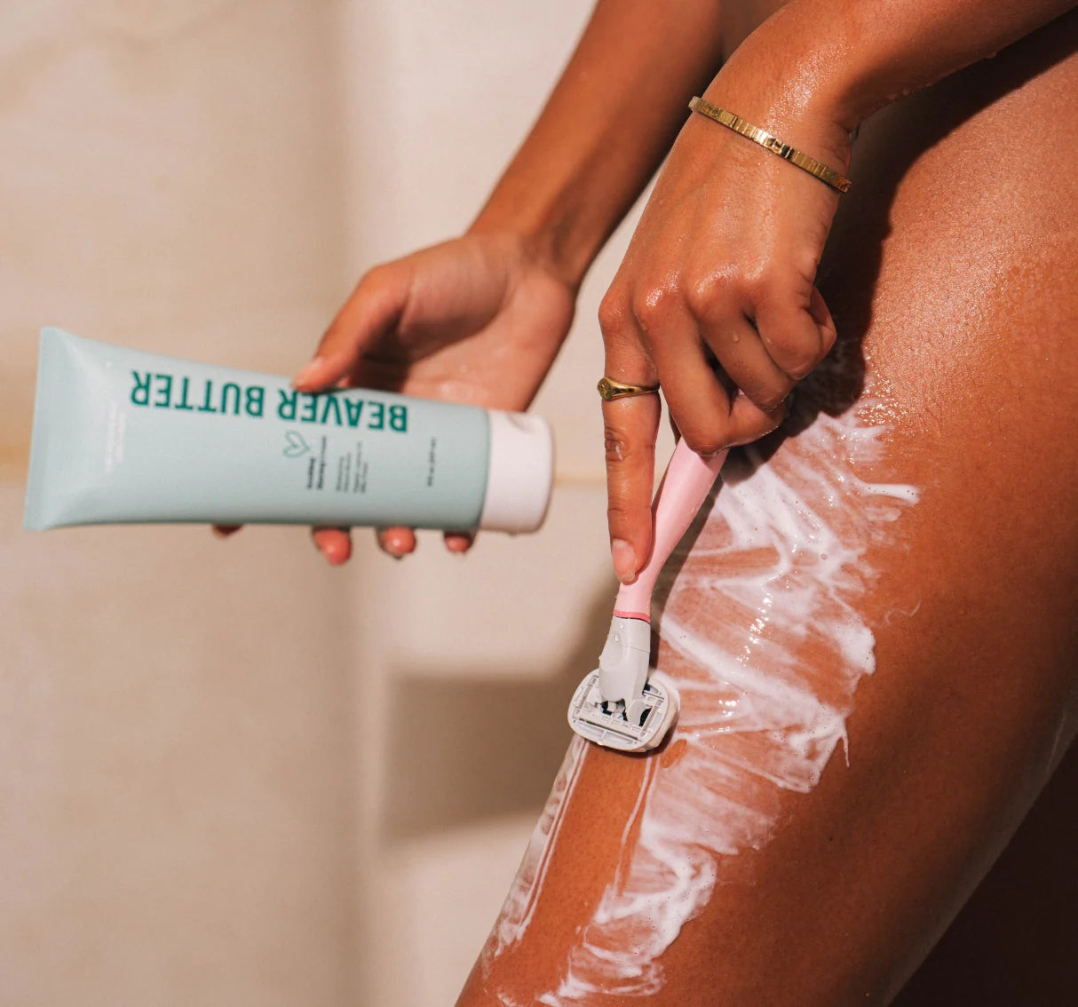 Beaver Butter Soothing Shaving Cream - In Use