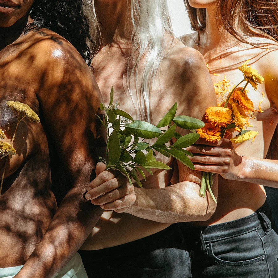 Foria Awaken Arousal Oil with Organic Botanicals 1 fl oz