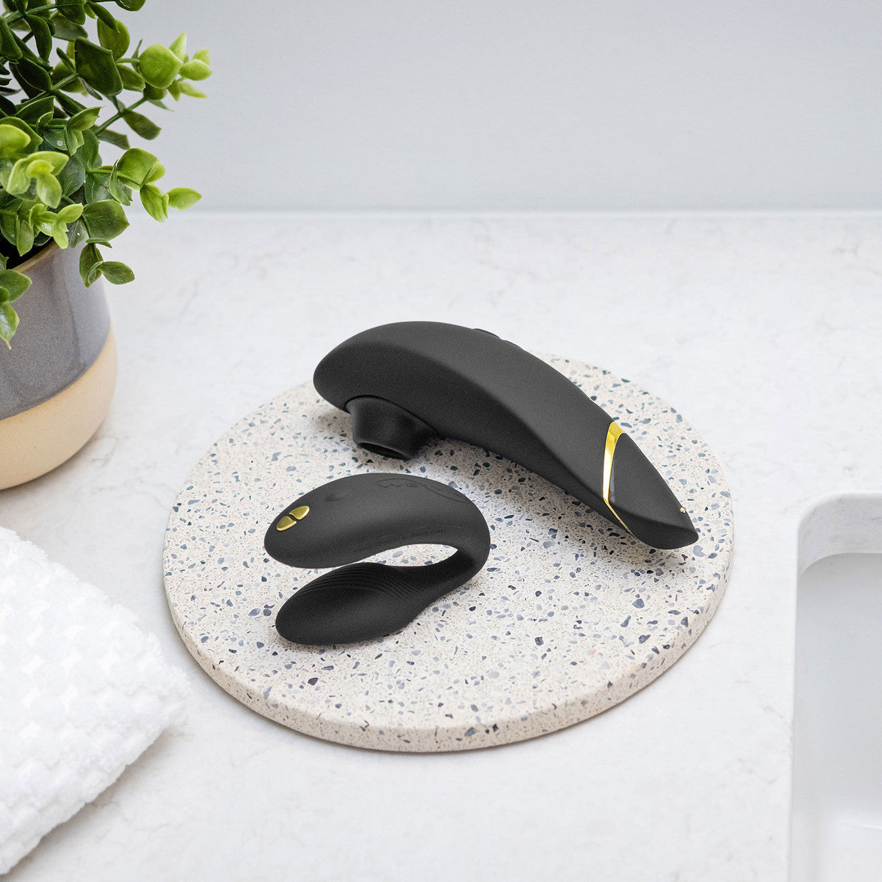 Golden Moments Collection 2 - We-Vibe Chorus Couples Vibrator & Womanizer Premium 2 Clitoral Stimulator