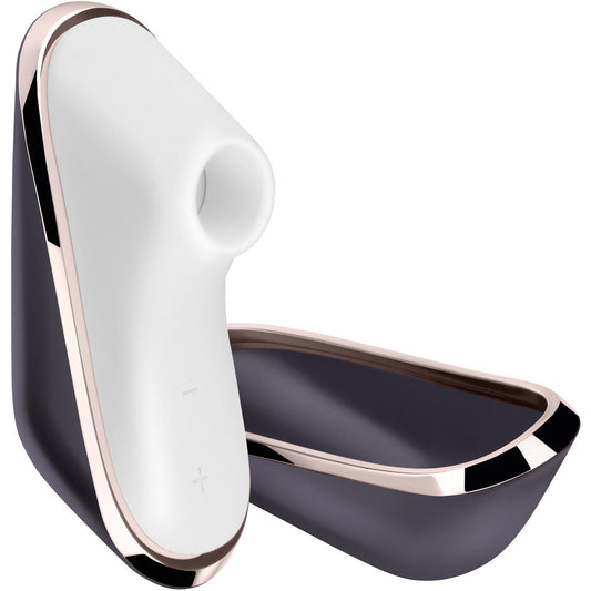 Emmeline Peaches Reviews The Satisfyer Pro Traveler