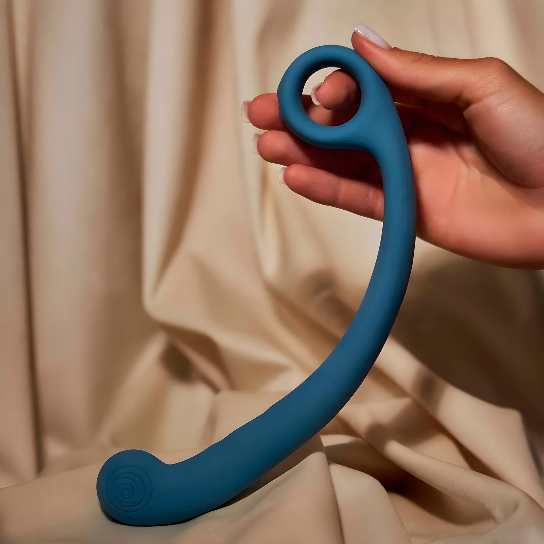 SVibe Snail AXI Spot Wand Silicone Rechargeable Waterproof G-Spot Vibrator - Blue Lagoon