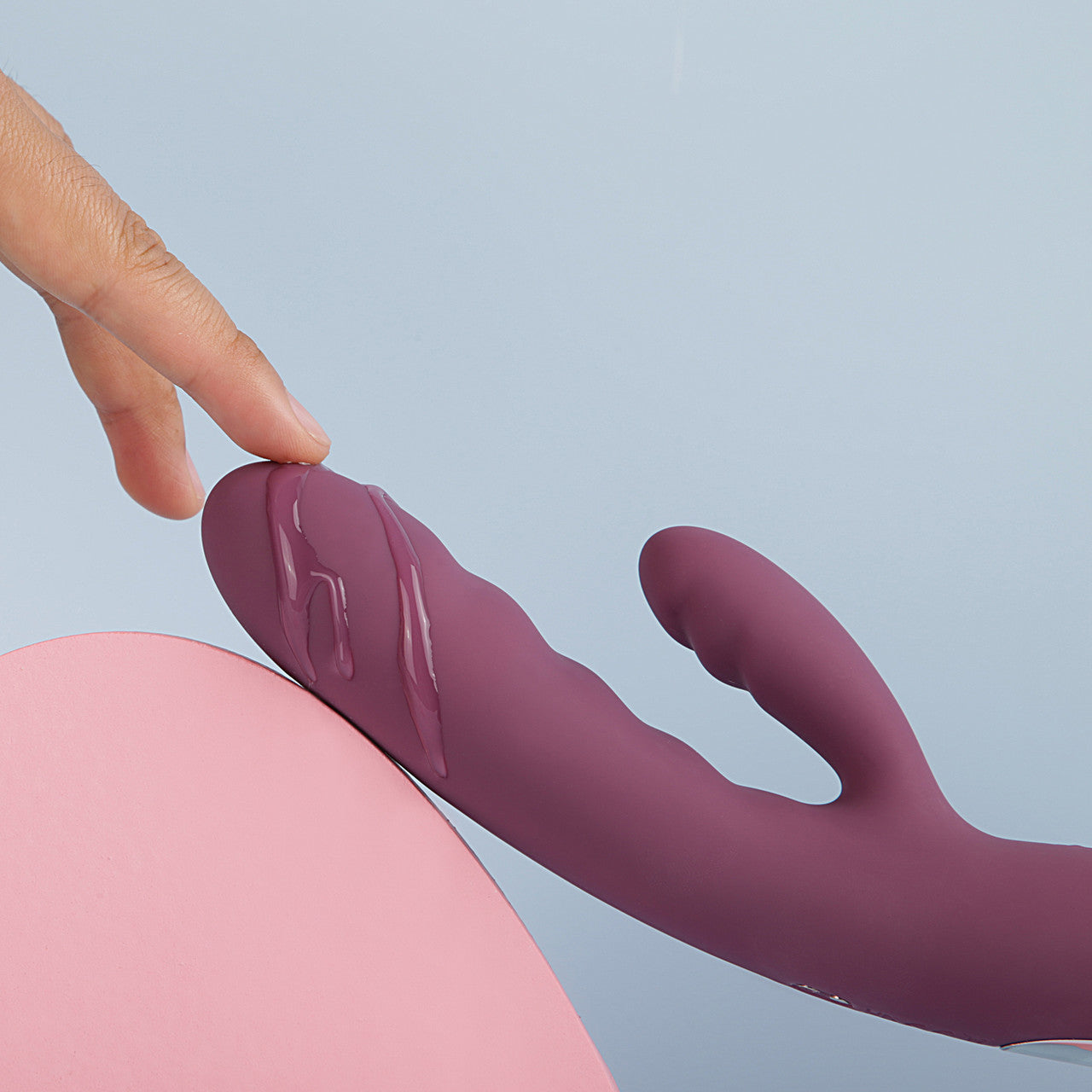 SVAKOM Avery Rechargeable Waterproof Silicone Dual Stimulation Vibrator - Purple