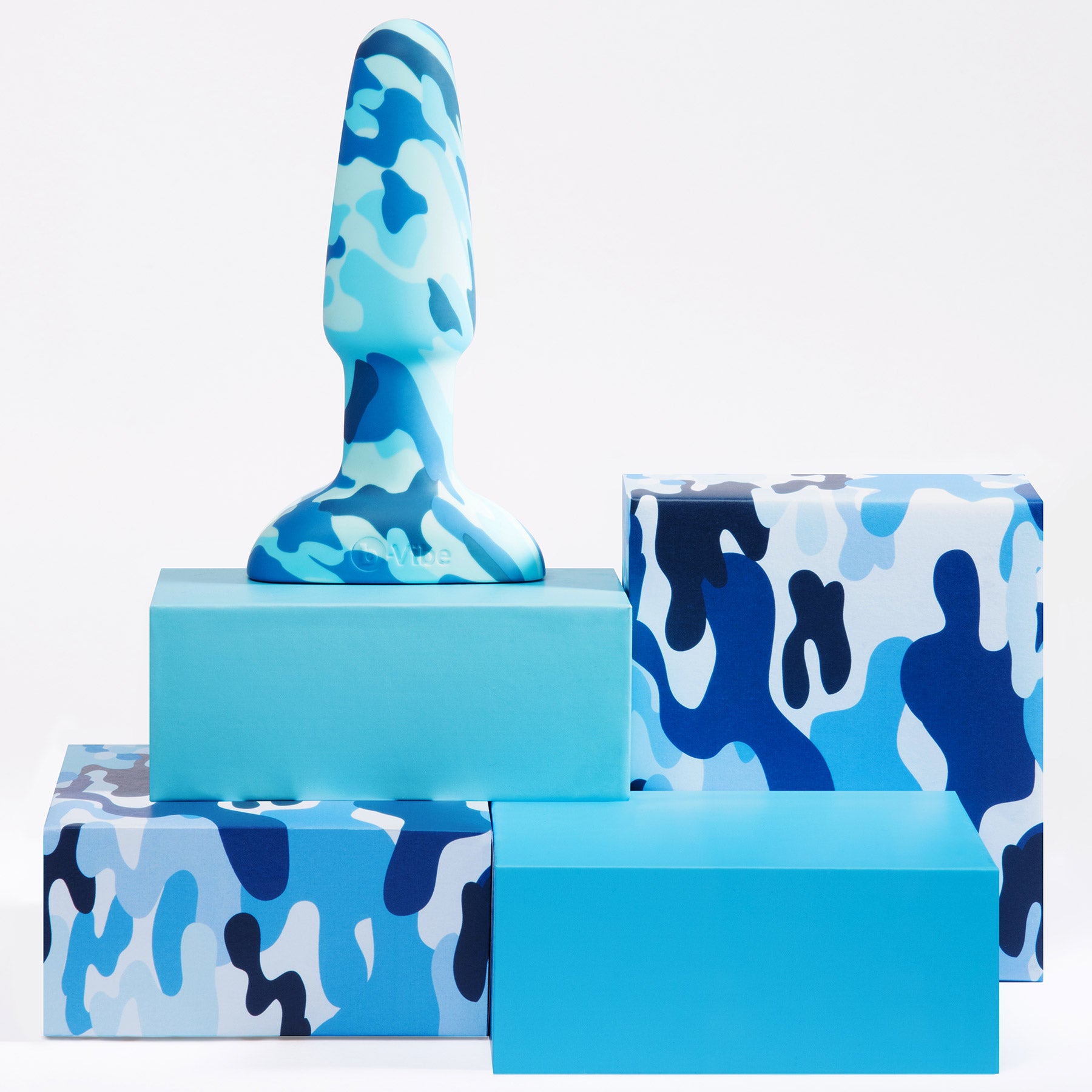 b-Vibe Camo Rimming Plug 2 Silicone Vibrating Anal Plug With Rotating Beads