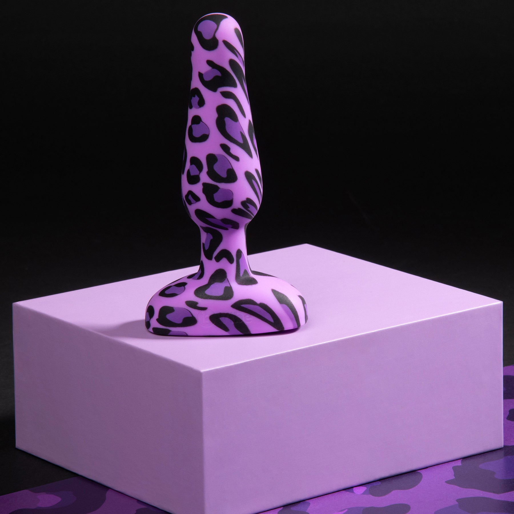 b-Vibe Leopard Novice Plug Special Edition Vibrating Anal Plug