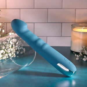 Queen Of All Trades Vibrating Thruster With Rotating Shaft By Evolved Novelties