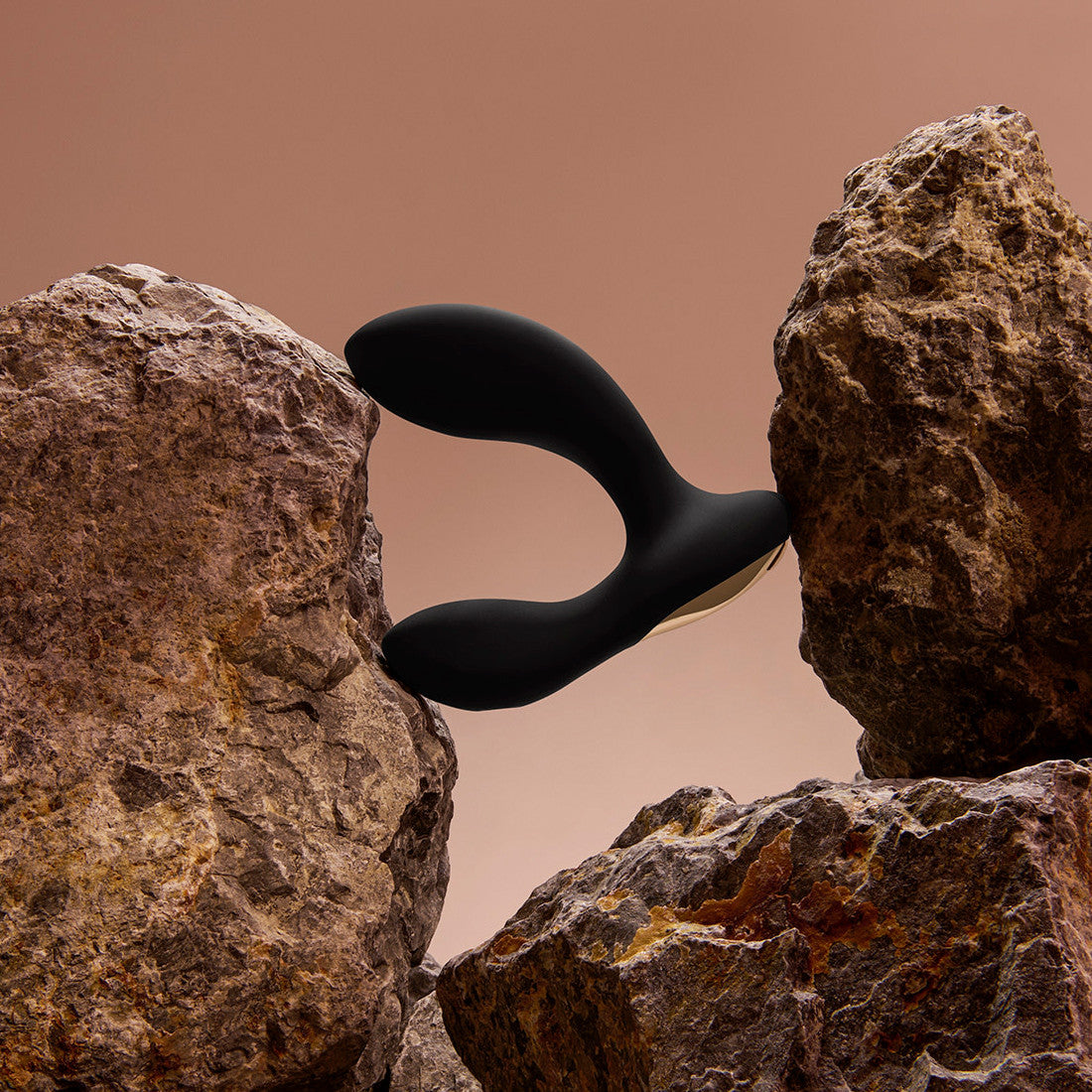 LELO HUGO 2 Rechargeable Waterproof Silicone App Controlled Prostate Massager - Black