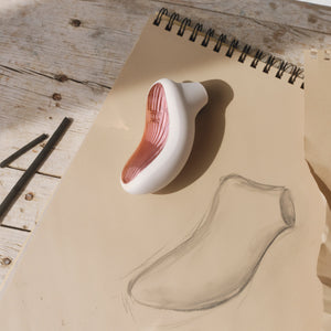 LELO SONA™ 3 Sonic Clitoral Massager - Lifestyle
