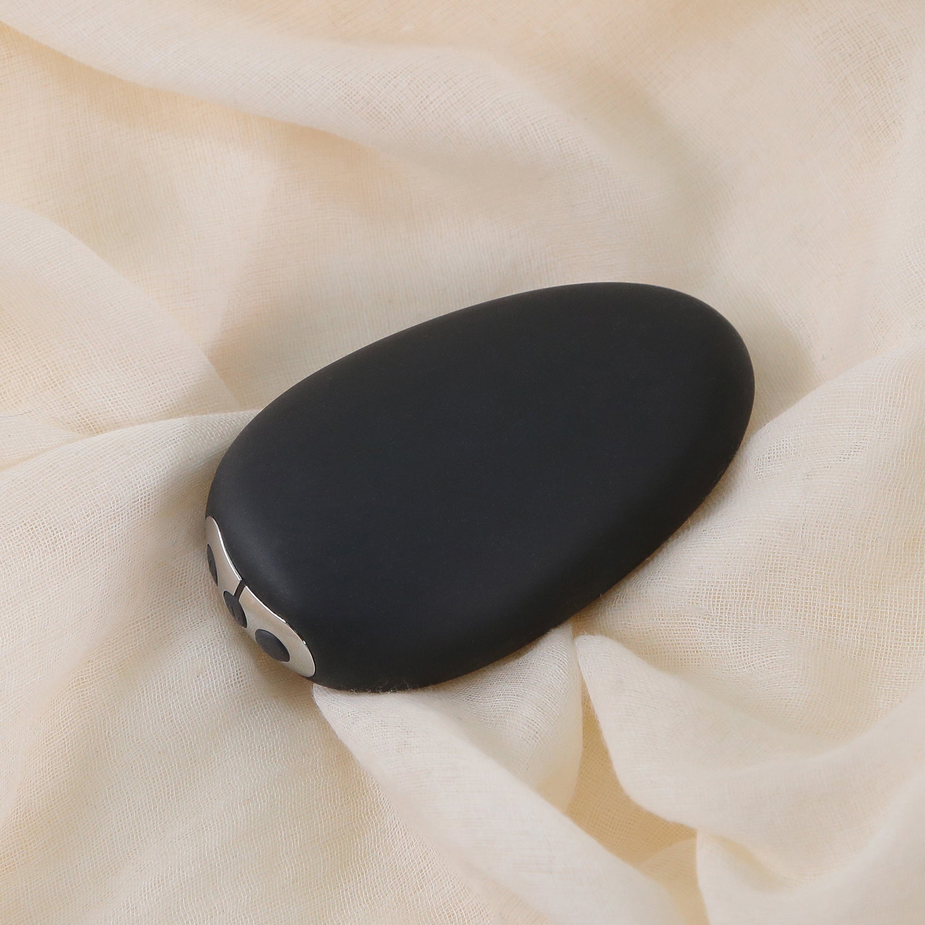 Je Joue Mimi Award Winning Clitoral Vibrator With Rumbly Vibes - Back