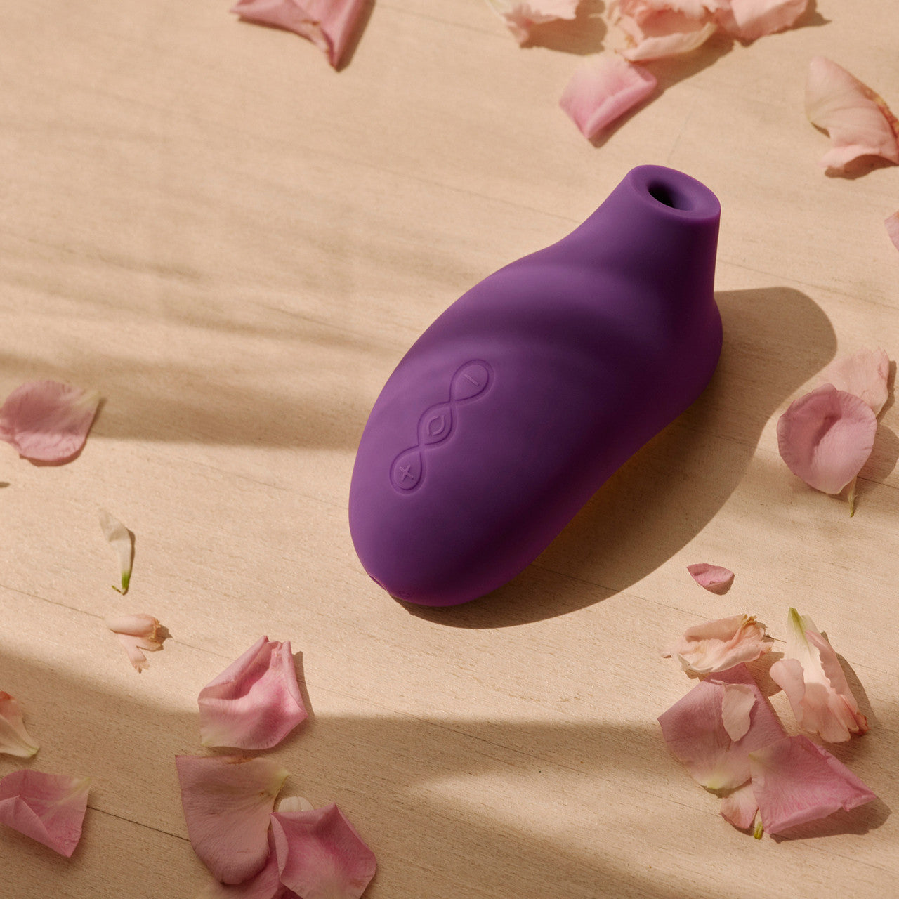 LELO SONA 2 Waterproof Rechargeable Pleasure Air Clitoral Stimulator - Purple