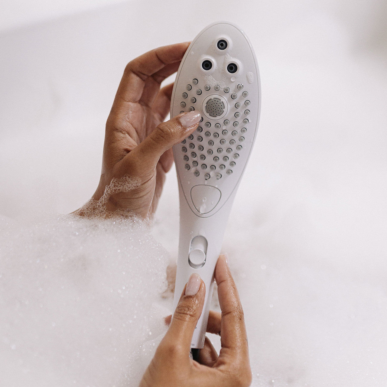 Womanizer Wave Shower Head & Water Massage Clitoral Stimulator - White