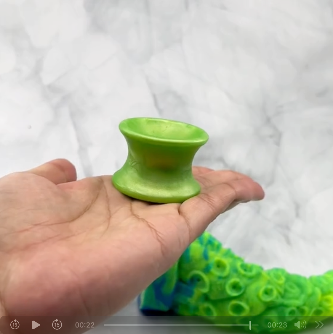 Double Sided Suction Cups By Uberrime - Video